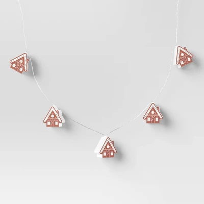 8ct LED Battery Operated Christmas Gingerbread Houses Novelty String Lights Warm White With Clear Wire - Wondershop™ 2 8ct LED Battery Operated Christmas Gingerbread Houses Novelty String Lights Warm White With Clear Wire - Wondershop™ - Image 2